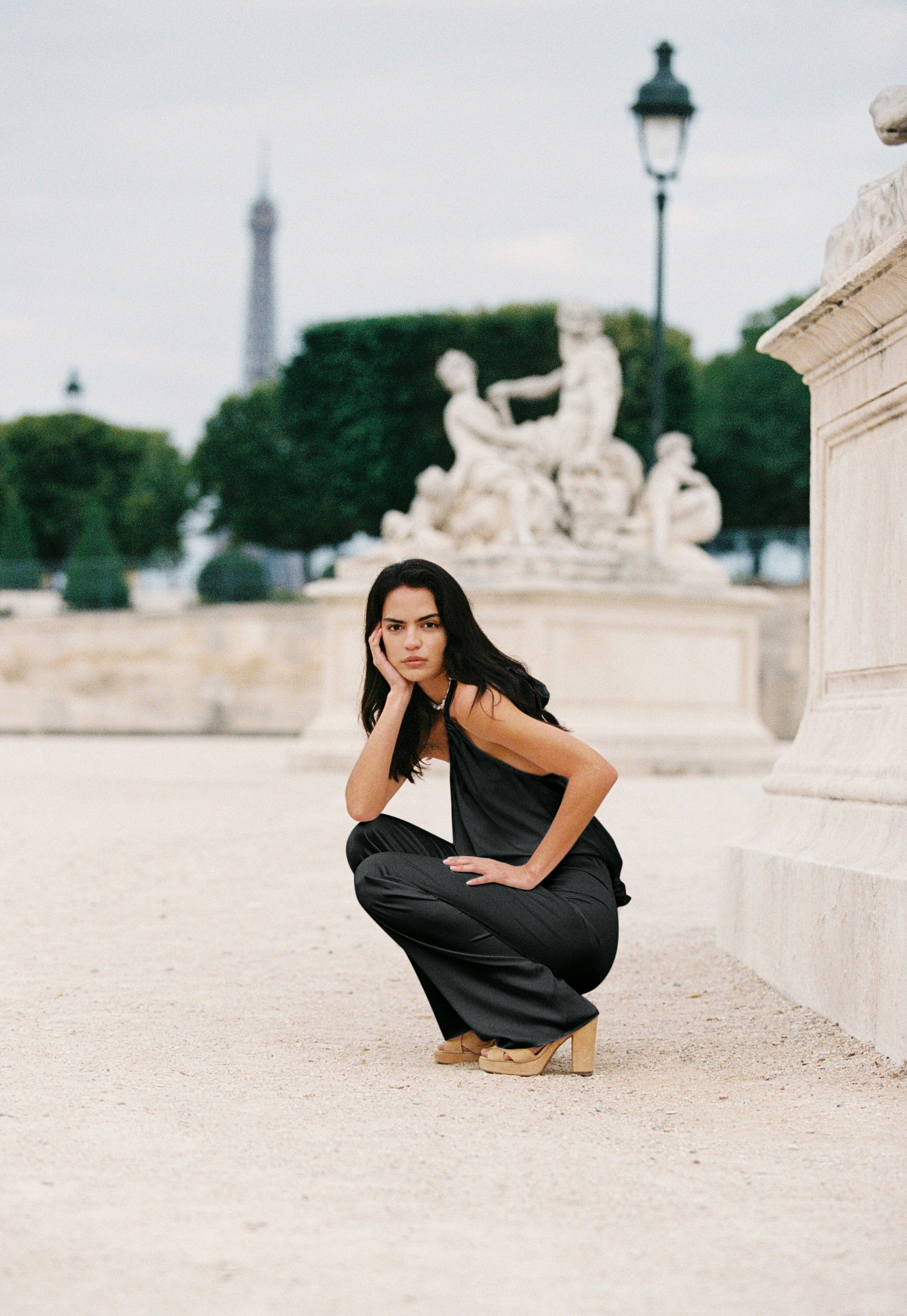 Harper pants and Camilla Top Noir