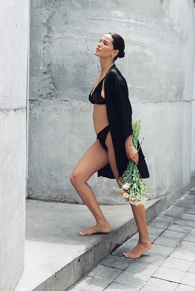 Elise Silk Robe Noir